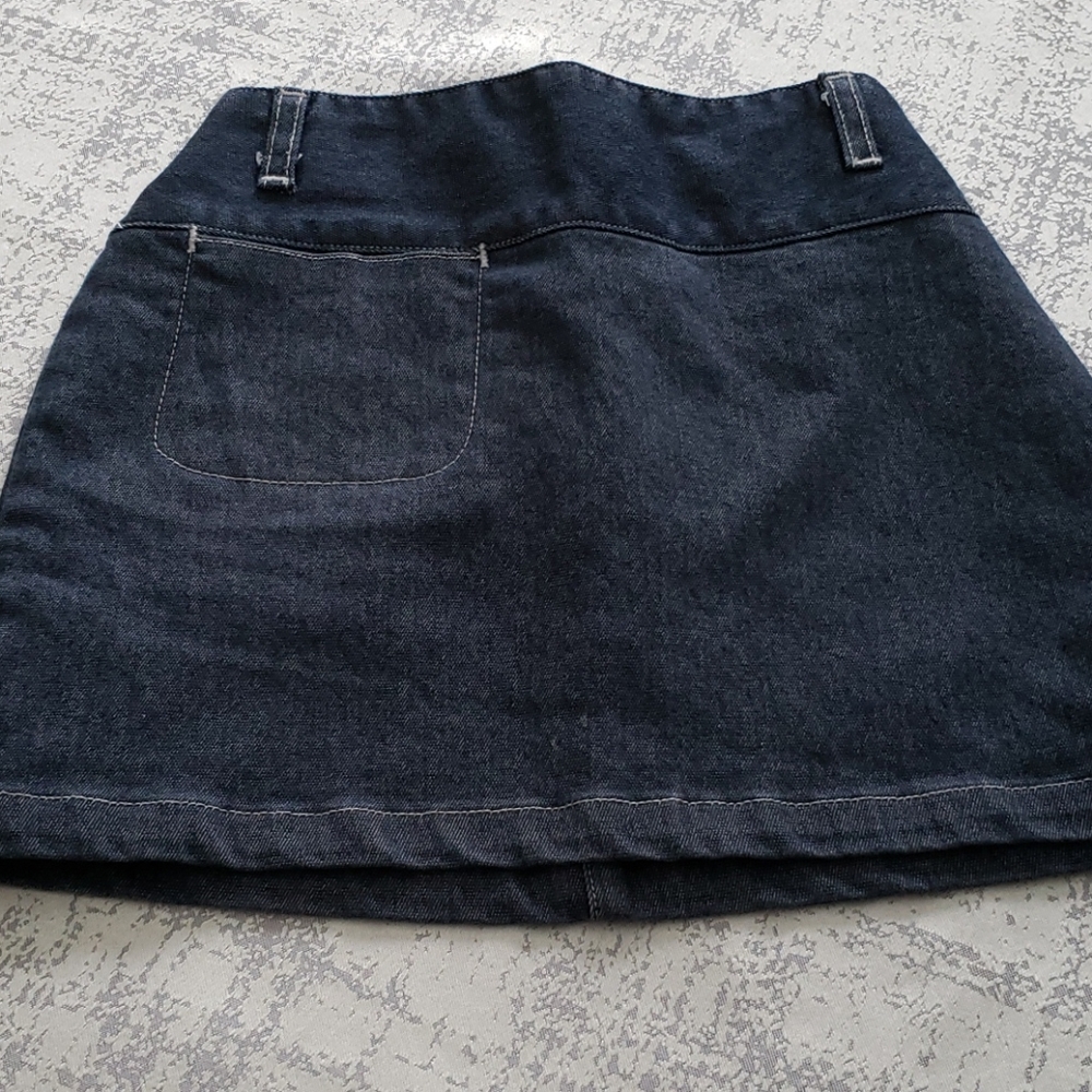 Girls skirt